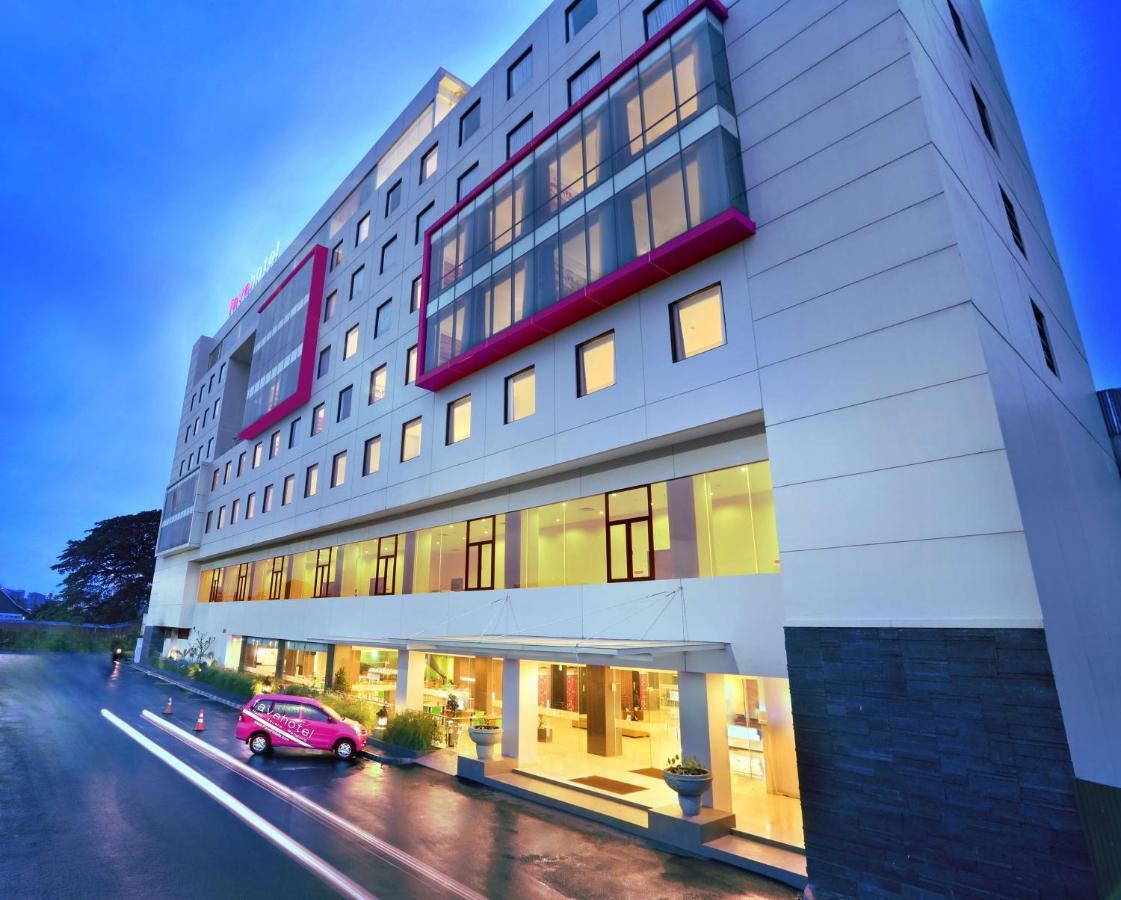 เฟฟโฮเต็ล ไฮเปอร์ สแควร์ Hotel บันดุง ภายนอก รูปภาพ